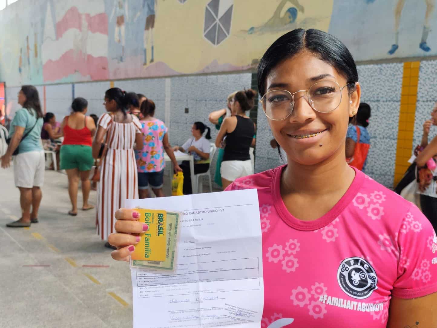 Distribuição dos Vouchers do Kit Semana Santa em Itabuna Transcorre