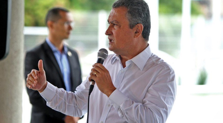 Rui Costa antecipa decreto que amplia limite de público para 3 mil pessoas