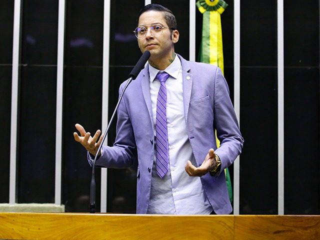 Igor Kannário é o segundo deputado federal com mais faltas sem justificativa, diz jornal