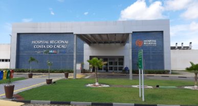 Funcionários do Hospital Regional Costa do Cacau afirmam sofrer ameaças de demissão