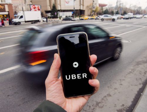 Uber removerá temporariamente recurso de dividir valor de viagens