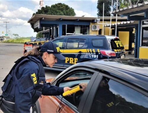 PRF reforça fiscalização nas rodovias durante o feriado de Tiradentes