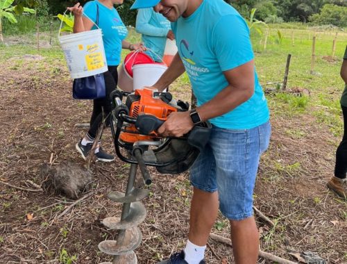 GAP comemorou Dia da Terra em Ilhéus com plantio de árvores na APP do São Miguel