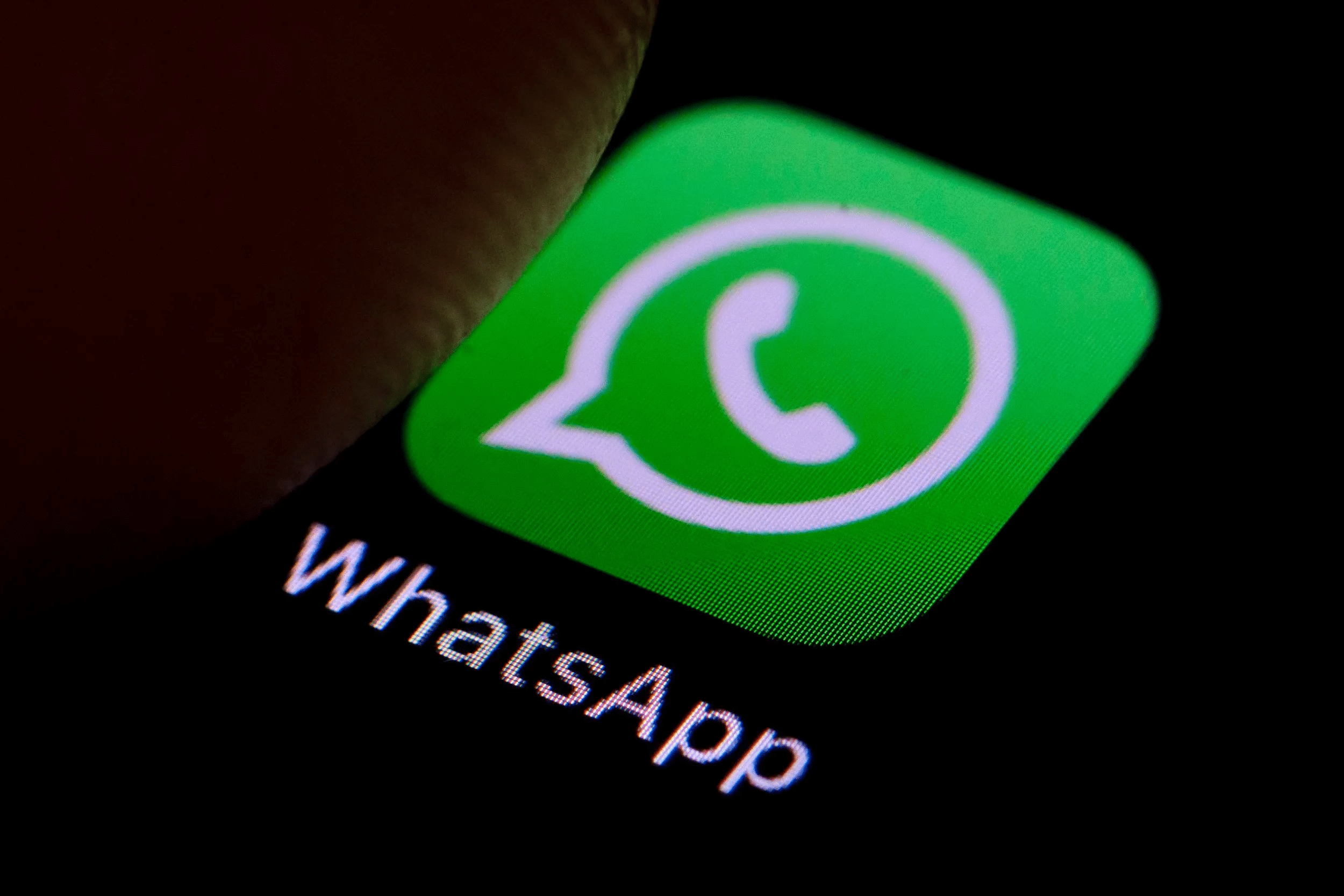 WhatsApp terá grupos com milhares de pessoas; no Brasil, só após as eleições