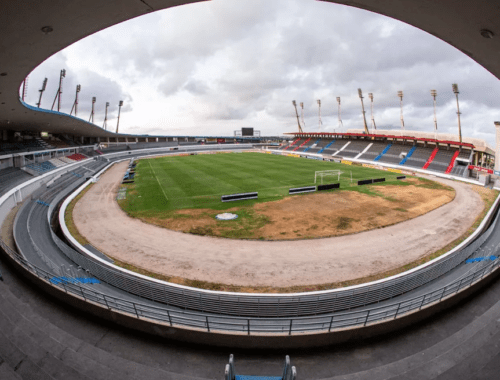 CSA e Bahia se enfrentam nesta sexta-feira