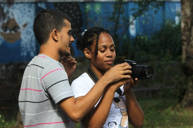 Sai edital do concurso de vídeos educativos que vai premiar alunos com notebook