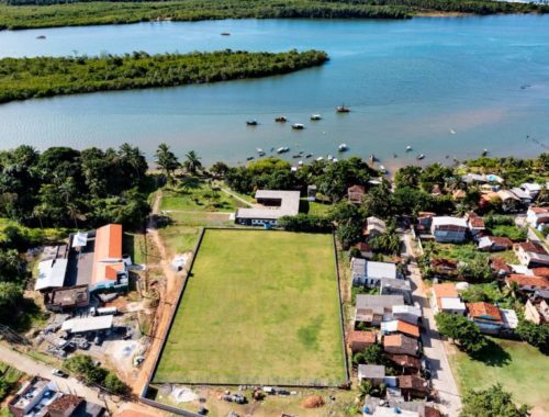 Arquibancadas do Estádio de Itacaré começam a ser construídas