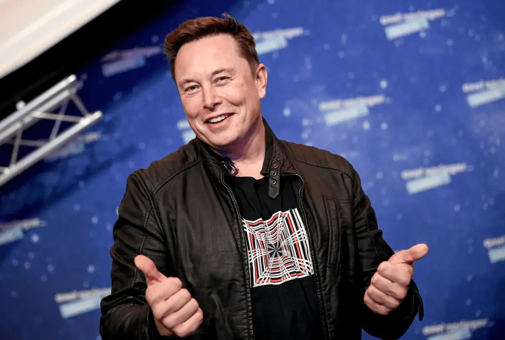 Twitter pode cobrar taxa de usuários comerciais e governamentais, diz Elon Musk