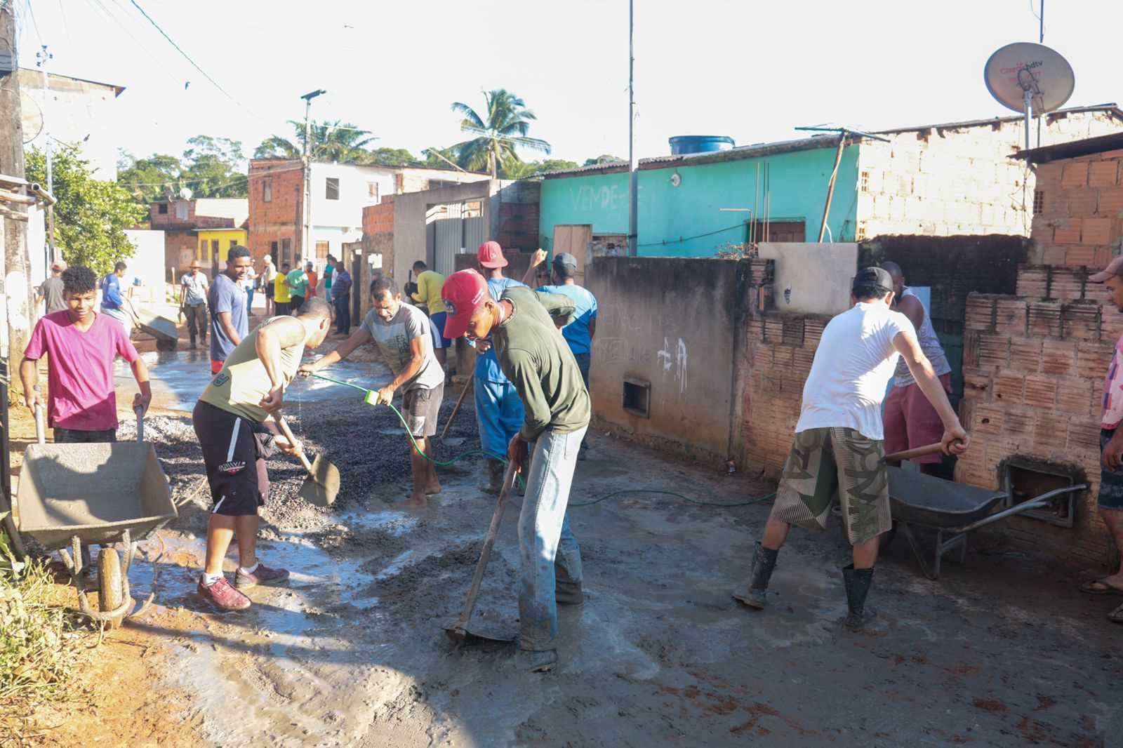 Pavimentação comunitária chega a comunidades do Nelson Costa e da zona norte de Ilhéus