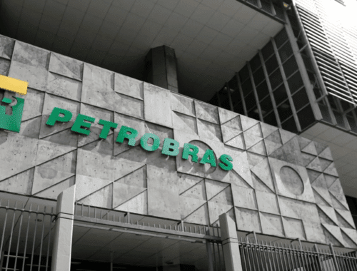 Presidente da Petrobras pede demissão após críticas de Bolsonaro; Fernando Borges assume como interino